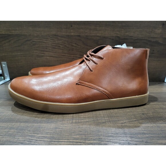 Alfani Men\'s Barrett Faux Leather Chukka Boot Tan w/ Gum 9.5M New